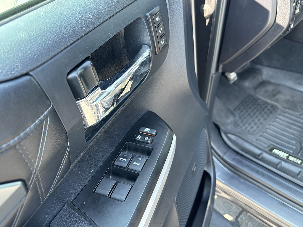 Used 2016 Toyota Tundra Platinum AWD/4WD image 18