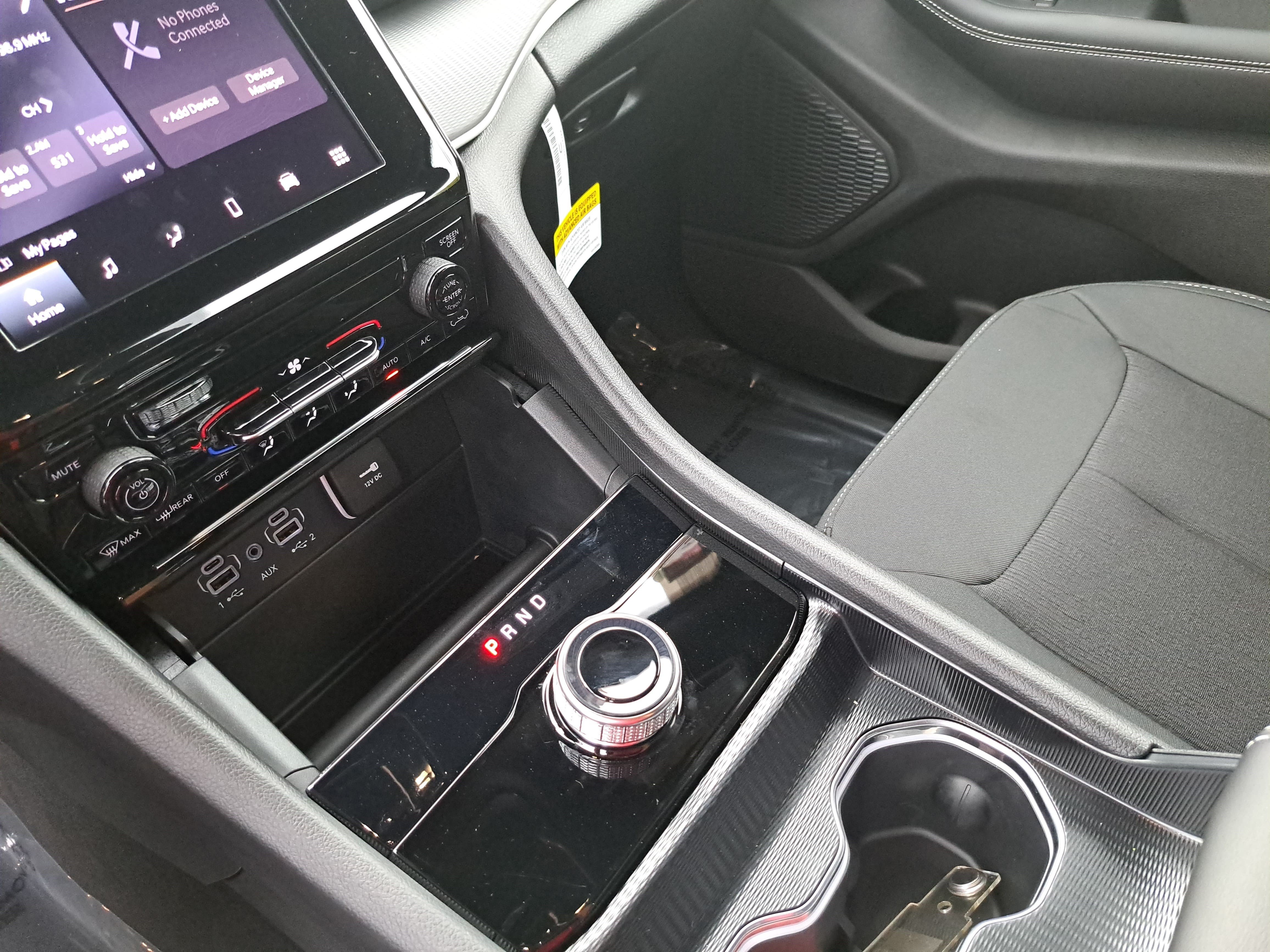 New 2026 Jeep Grand Cherokee Laredo AWD/4WD image 22