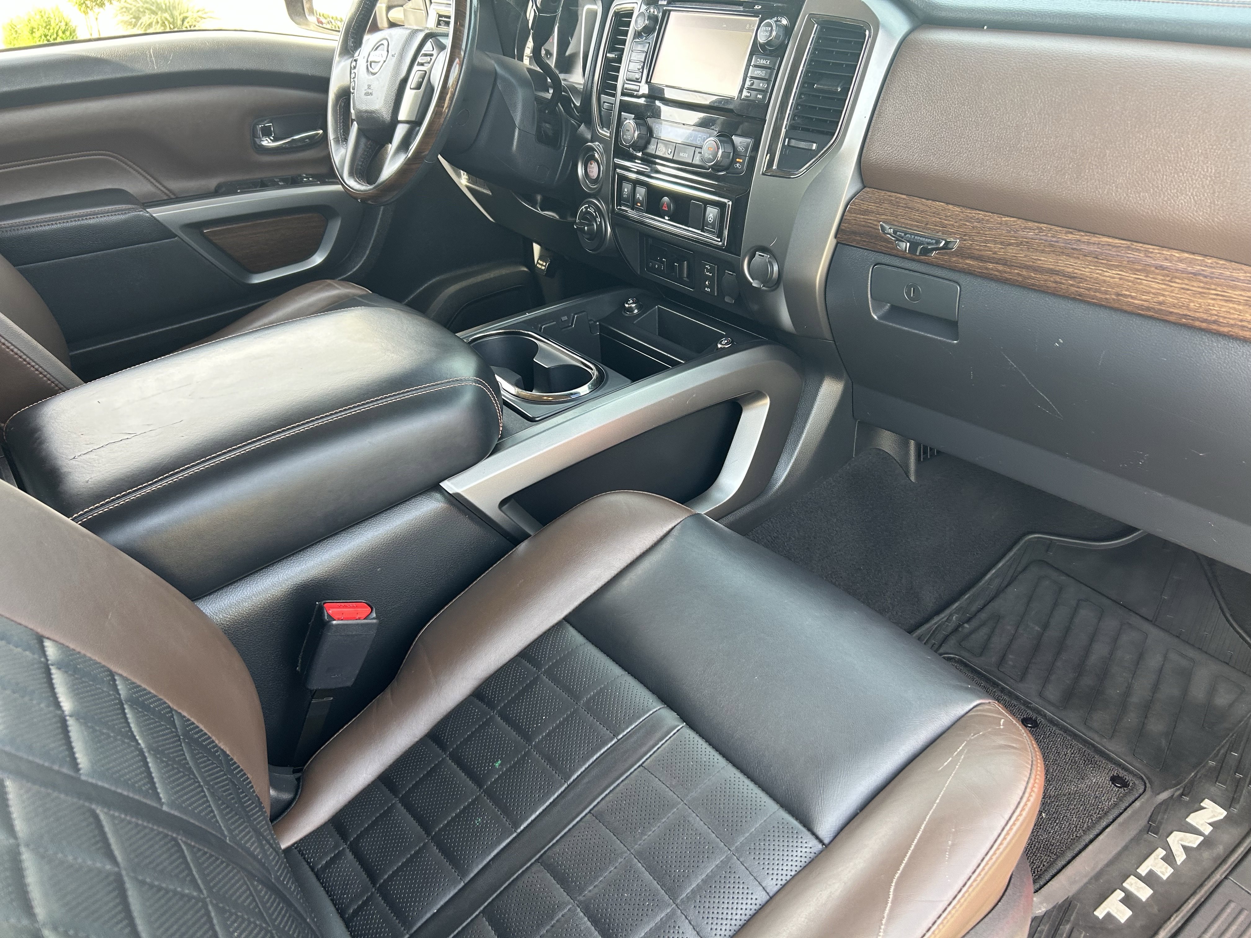 Used 2016 Nissan Titan Platinum Reserve AWD/4WD image 12