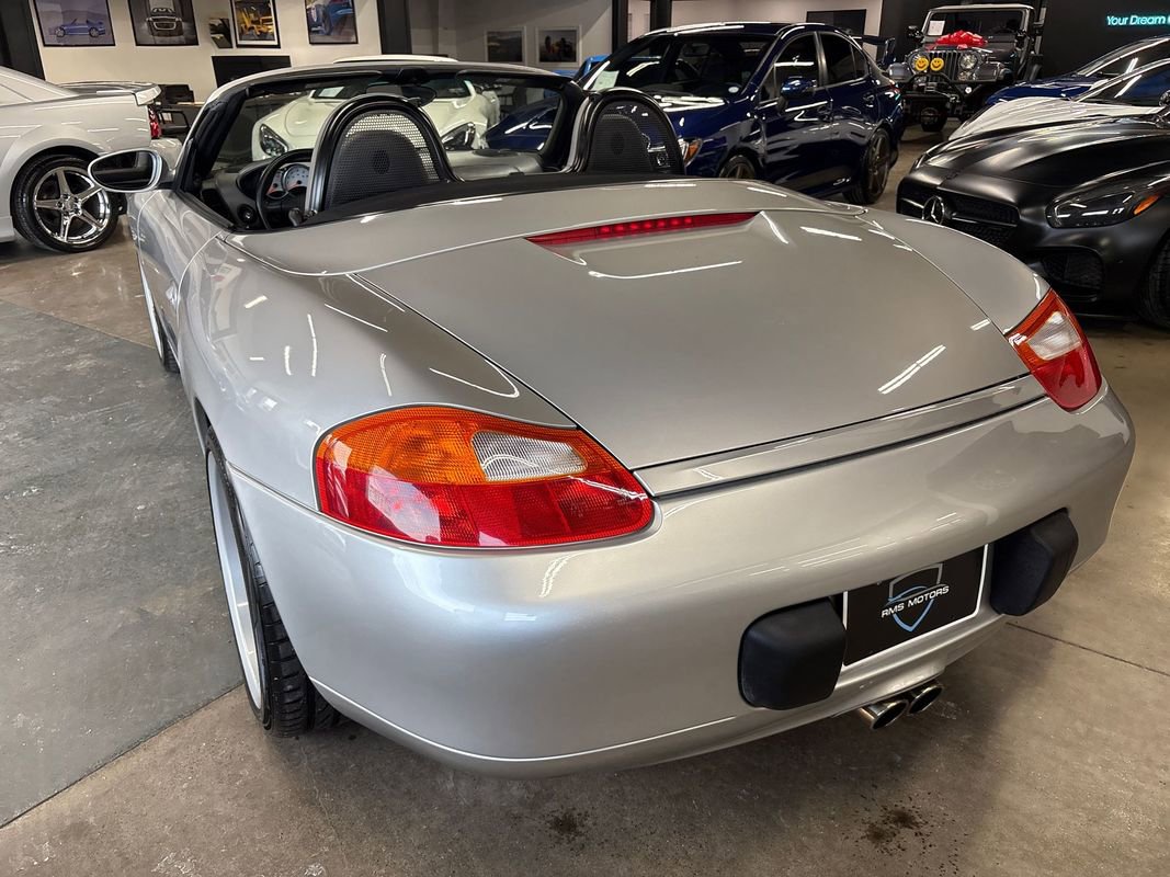 Used 2000 Porsche Boxster S image 10