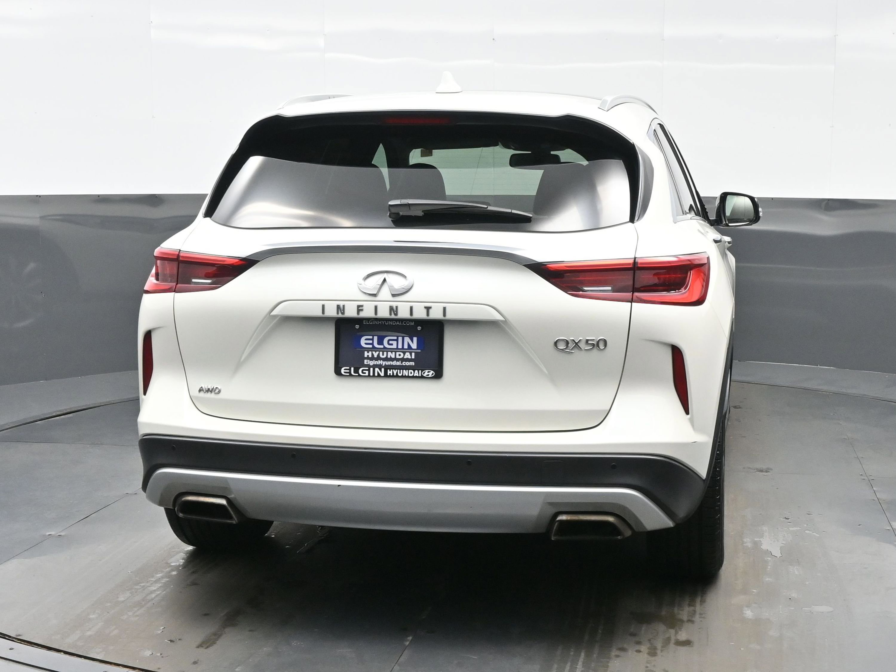 Used 2019 INFINITI QX50 Essential w/ Premium Heat Package image 5