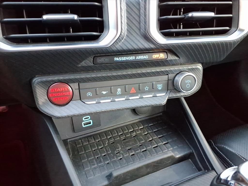 Used 2024 Ford Mustang Premium image 24