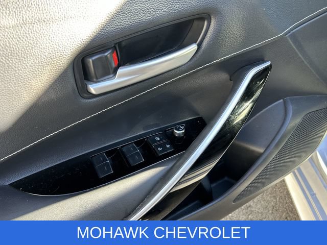 Used 2019 Toyota Corolla XSE FWD image 22