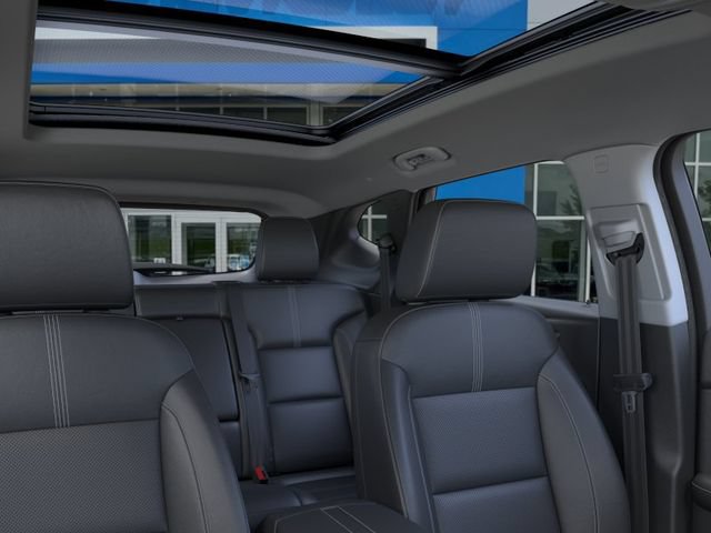New 2026 Chevrolet Blazer LT w/ Sound & Technology Package FWD image 24