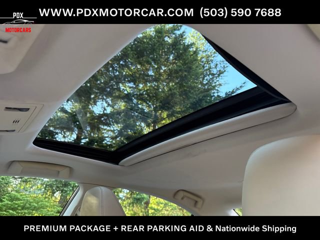 Used 2013 Lexus ES 300h w/ Premium Pkg FWD image 23