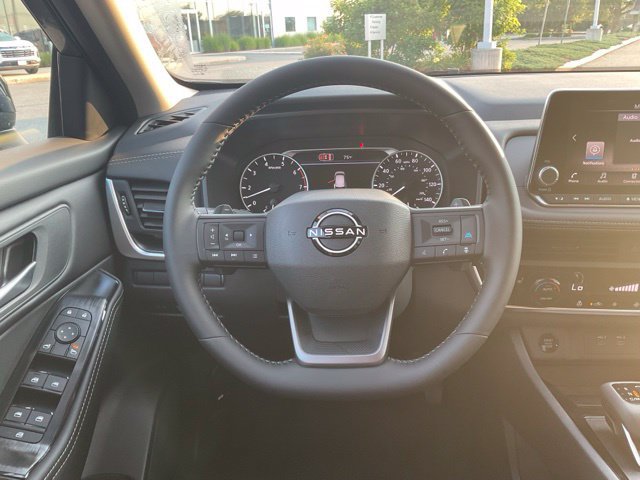 New 2026 Nissan Rogue Dark Armor AWD/4WD image 17