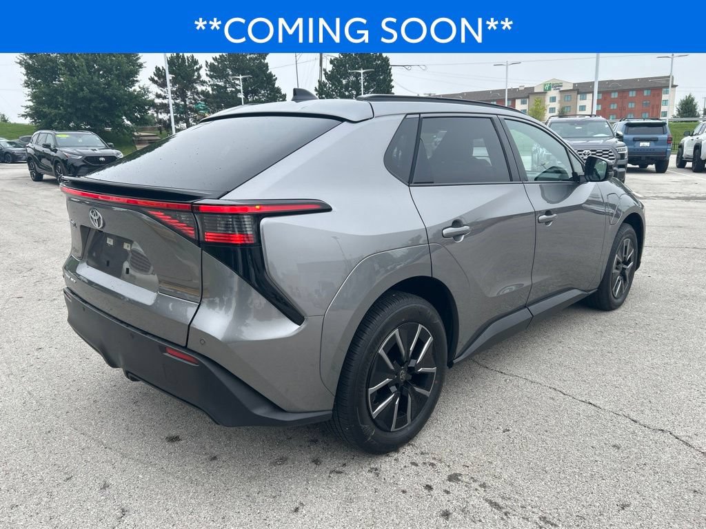 Used 2026 Toyota bZ AWD/4WD image 5