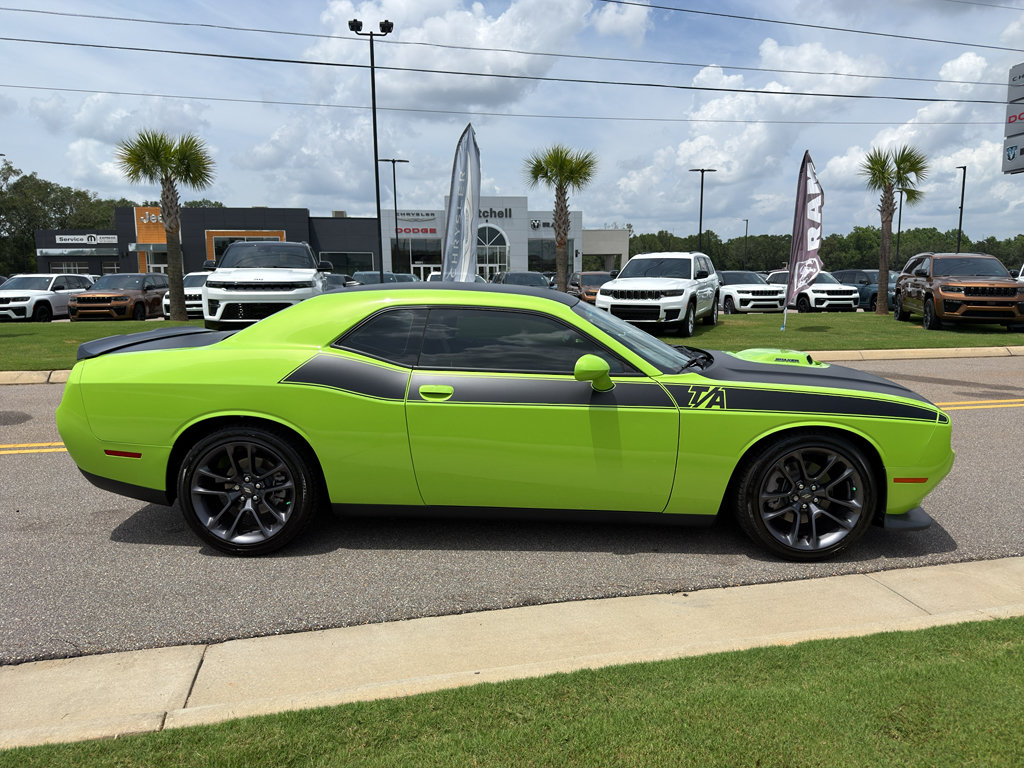 Certified 2023 Dodge Challenger R/T w/ T/A Package RWD image 3