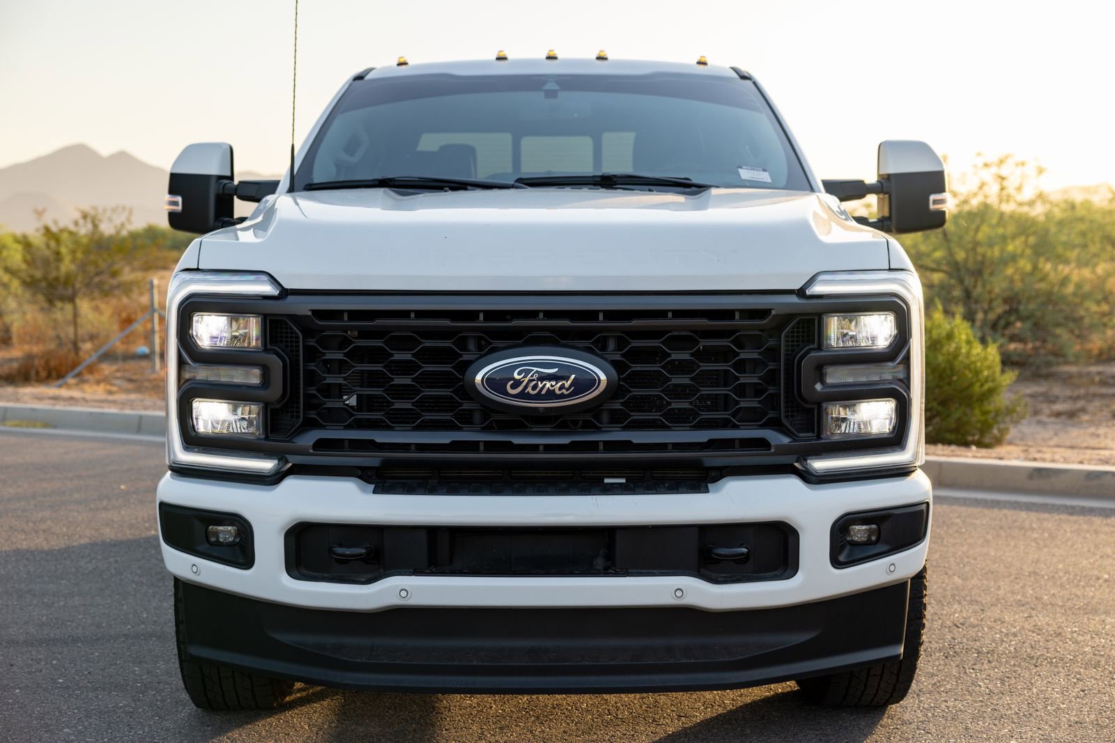 Used 2023 Ford F250 Lariat w/ Lariat Ultimate Package AWD/4WD image 7