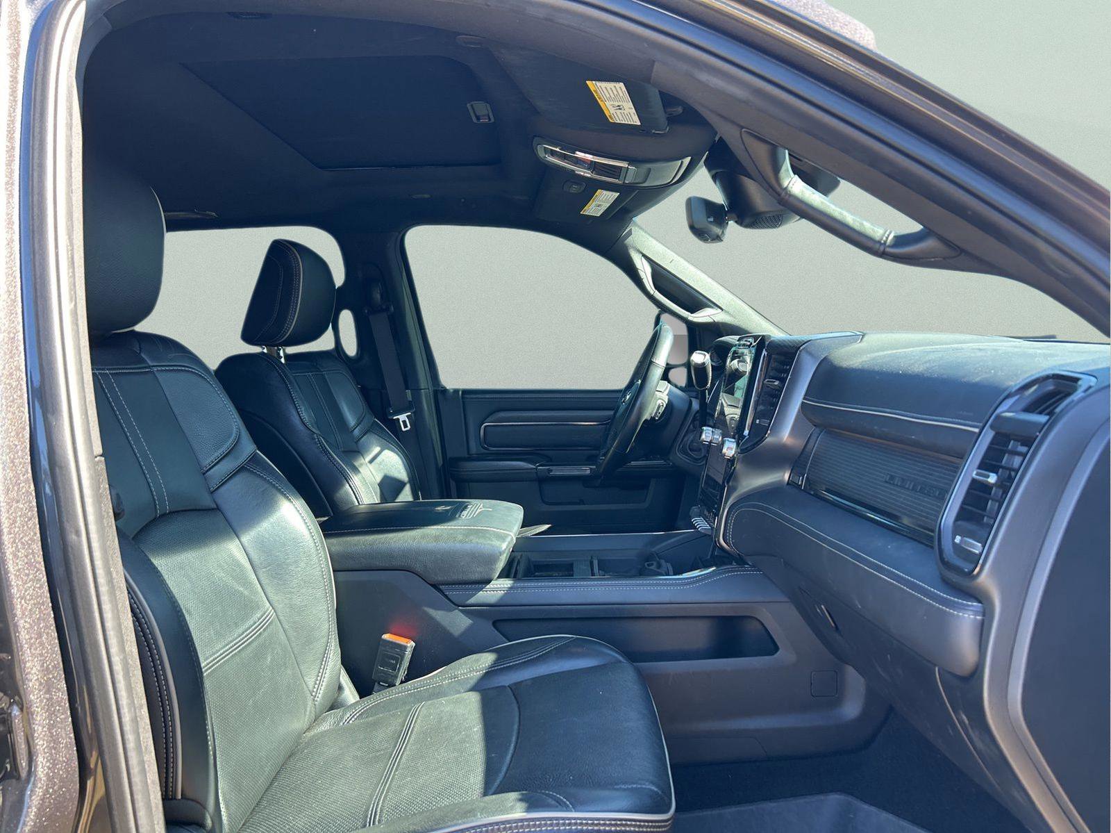 Certified 2024 RAM 2500 Limited image 31