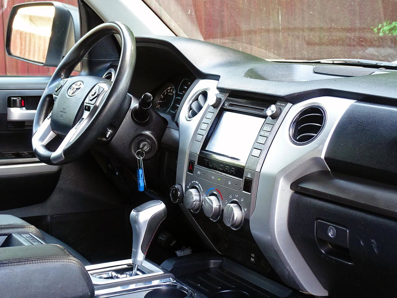 Used 2019 Toyota Tundra SR5 w/ TRD Sport Package AWD/4WD image 32