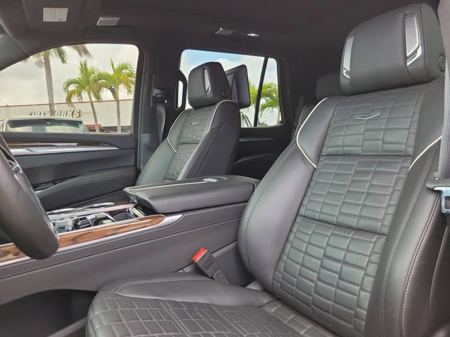 Used 2025 Cadillac Escalade Sport Platinum image 22