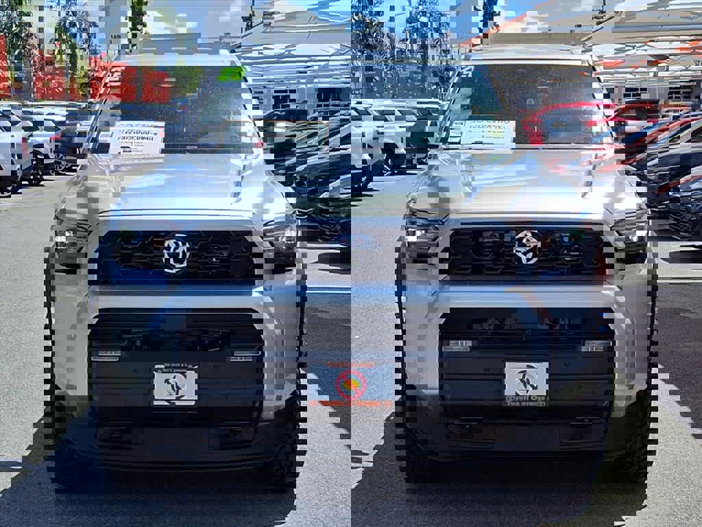 Certified 2025 Toyota 4Runner TRD Off-Road image 2