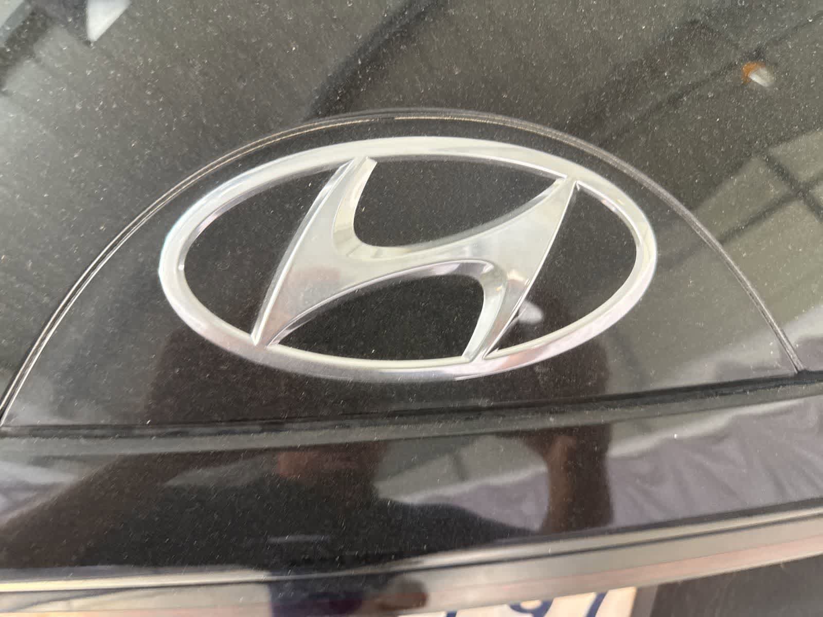 Used 2024 Hyundai Tucson Blue image 14