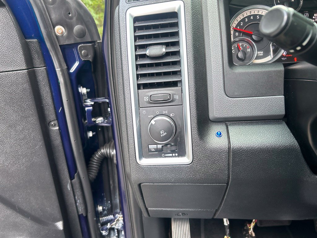 Used 2015 RAM 1500 Big Horn AWD/4WD image 24