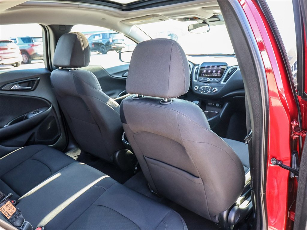 Used 2024 Chevrolet Malibu LT image 21