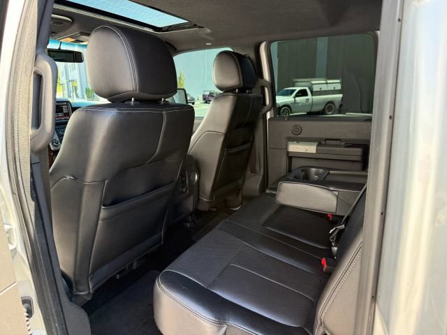 Used 2014 Ford F250 Lariat w/ Lariat Ultimate Package AWD/4WD image 17