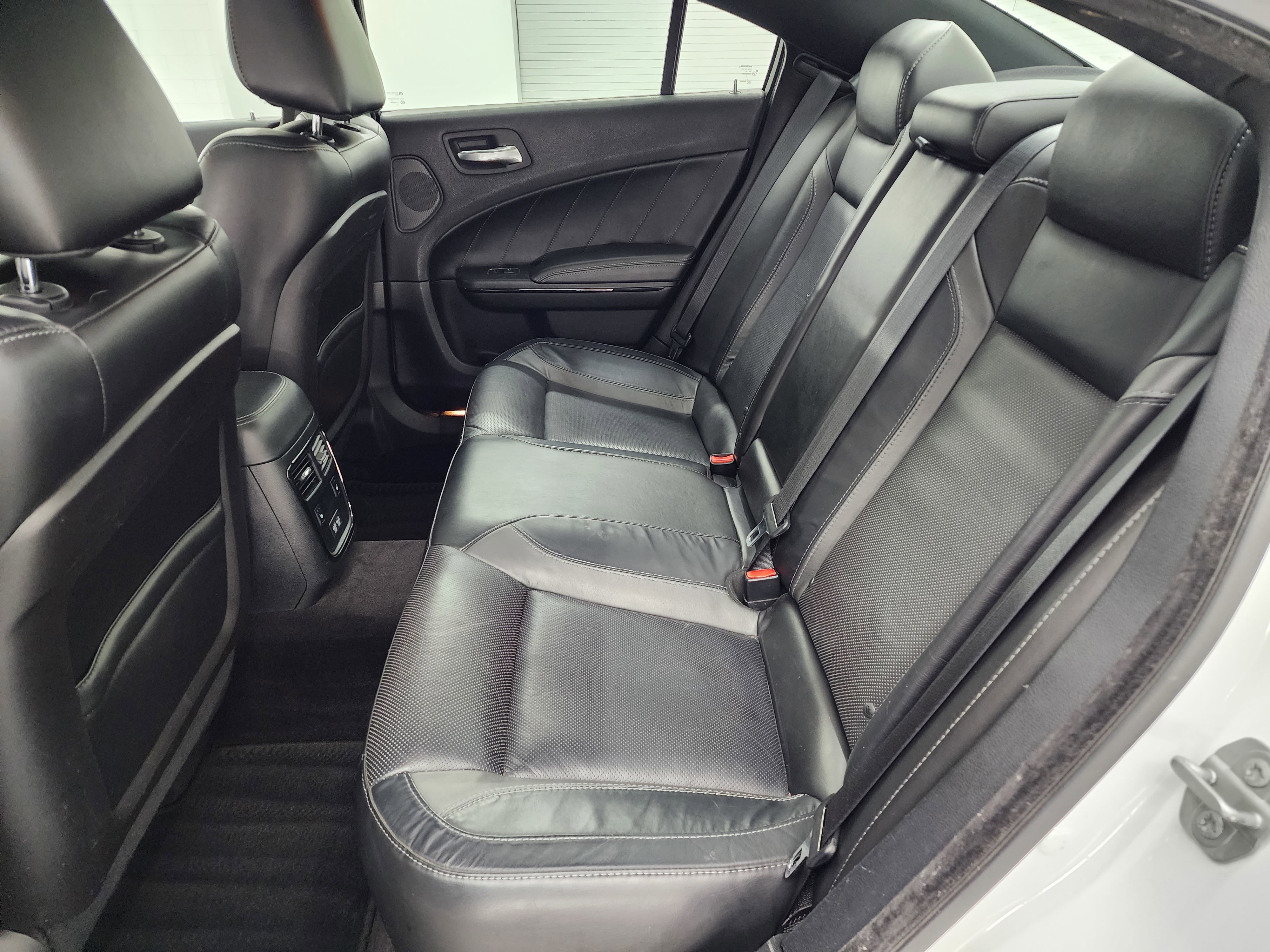 Used 2017 Dodge Charger SXT w/ AWD Plus Group image 9