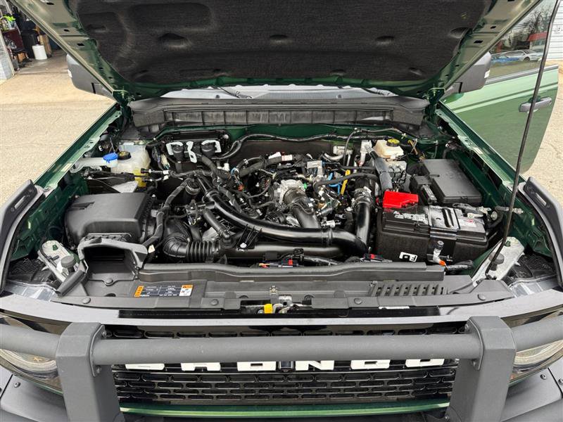 Used 2023 Ford Bronco Wildtrak image 18