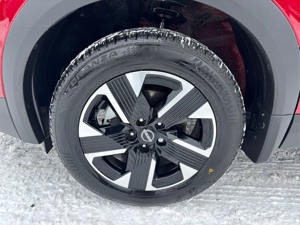 New 2026 Nissan Kicks SV w/ Cold Weather Package image 11