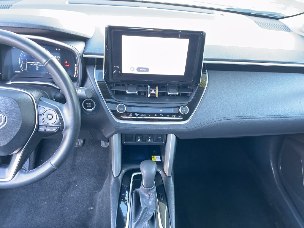 Certified 2023 Toyota Corolla Cross XLE w/ Convenience Package AWD/4WD image 16
