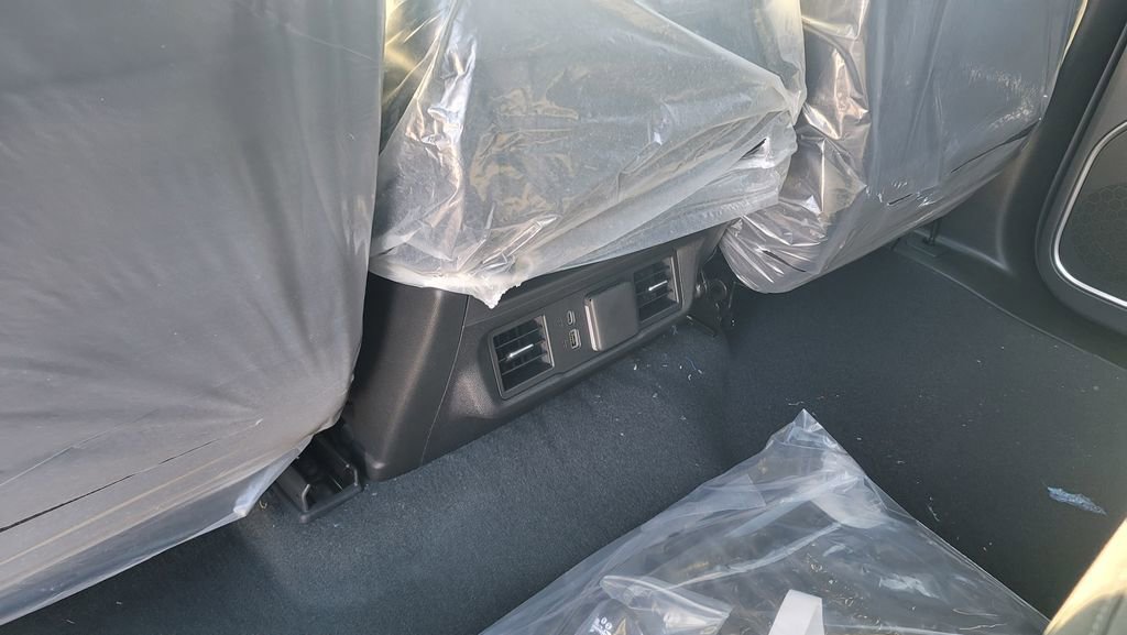 New 2026 Chevrolet Silverado 1500 LT image 26