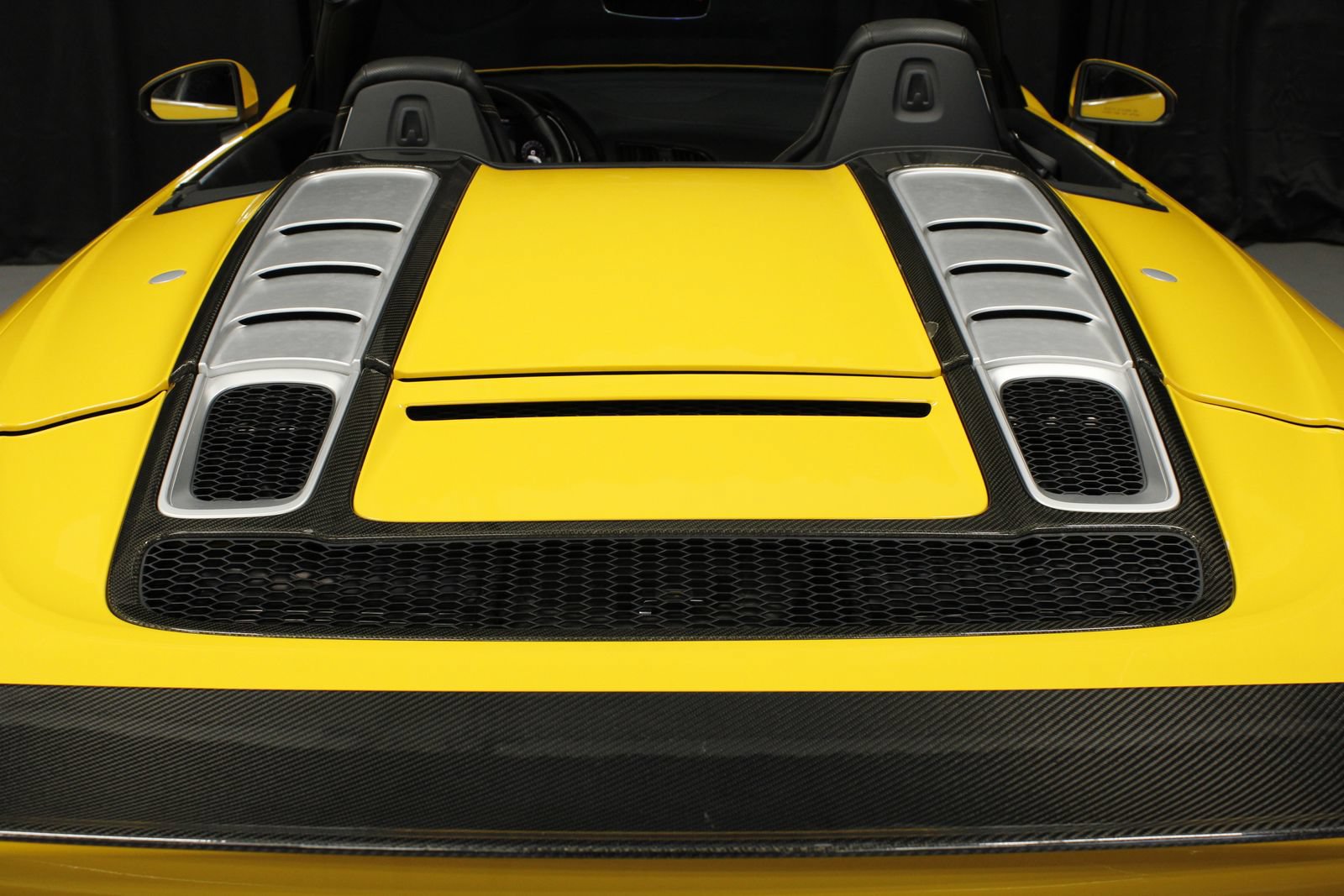 Used 2022 Audi R8 V10 RWD image 19