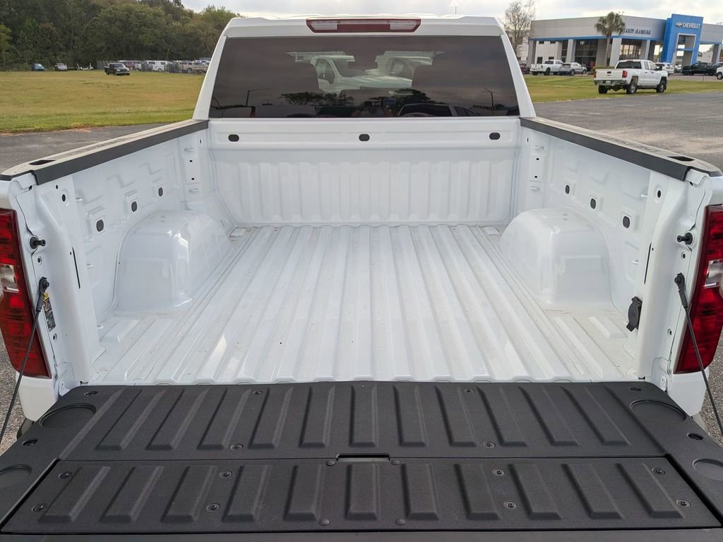 New 2026 Chevrolet Silverado 1500 Custom AWD/4WD image 28