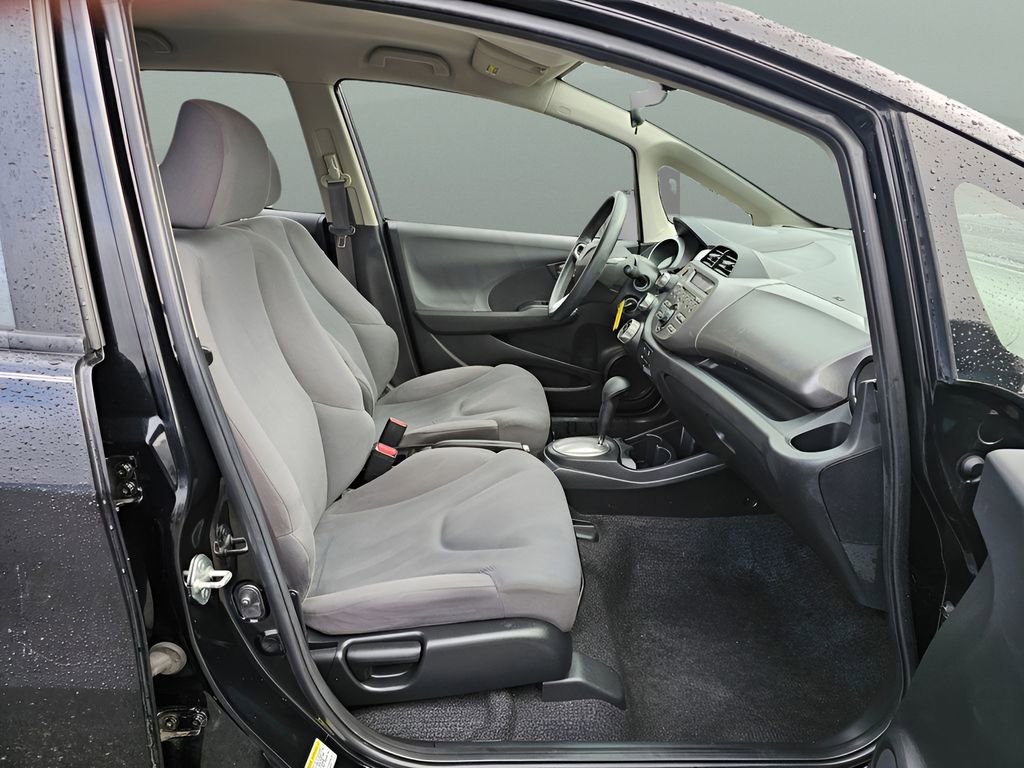 Used 2013 Honda Fit image 10