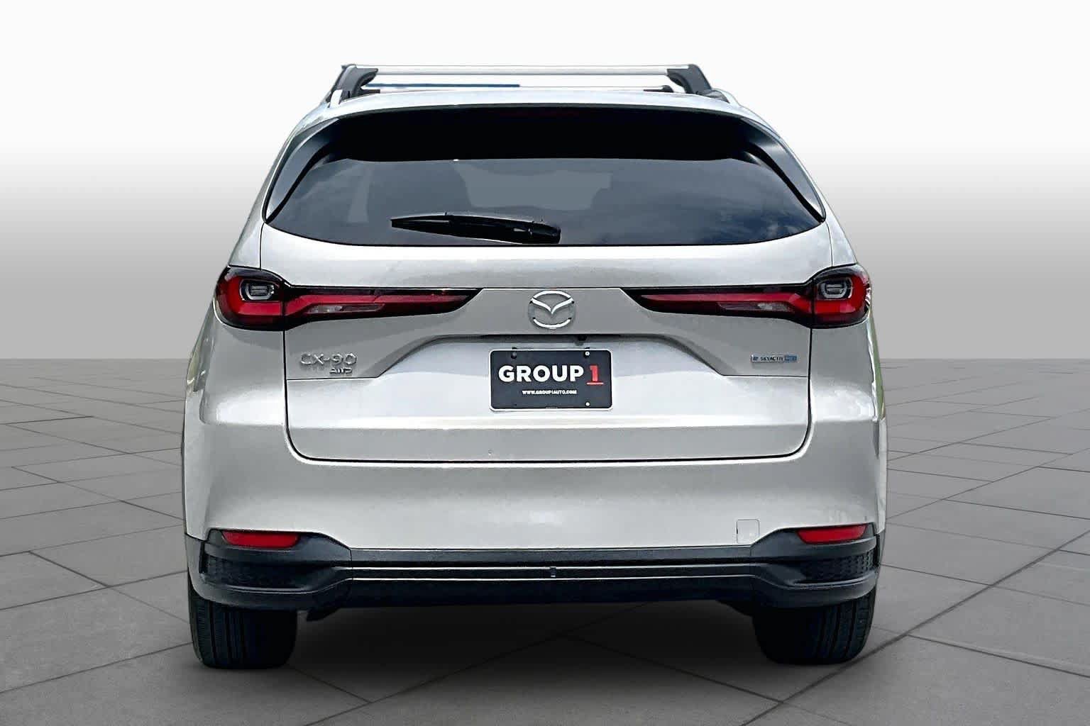 Used 2024 MAZDA CX-90 Plug-In Hybrid w/ Preferred AWD/4WD image 5