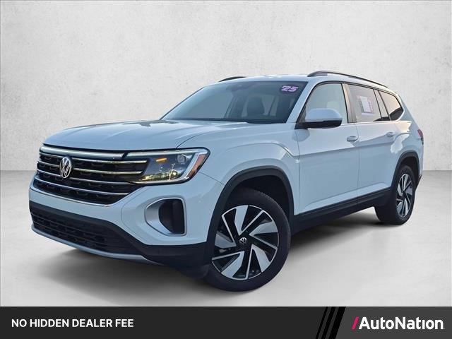Used 2025 Volkswagen Atlas SE FWD image 1