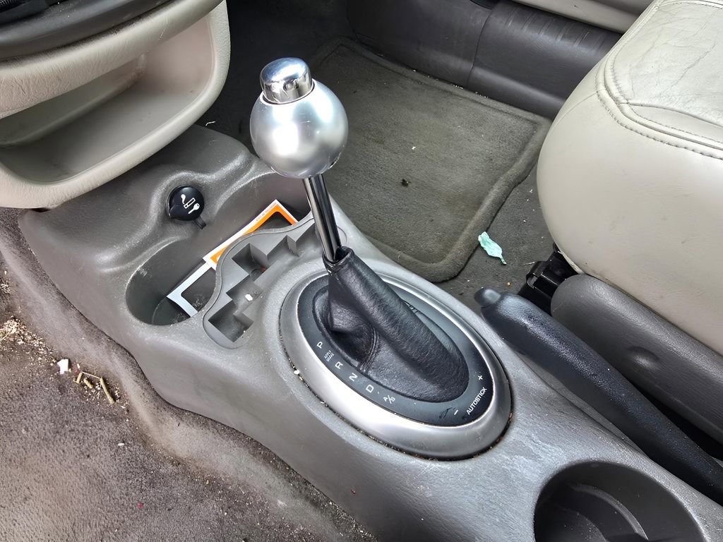 Used 2005 Chrysler PT Cruiser GT image 21