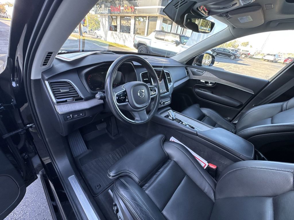 Used 2021 Volvo XC90 T8 Inscription w/ Advanced Package image 10