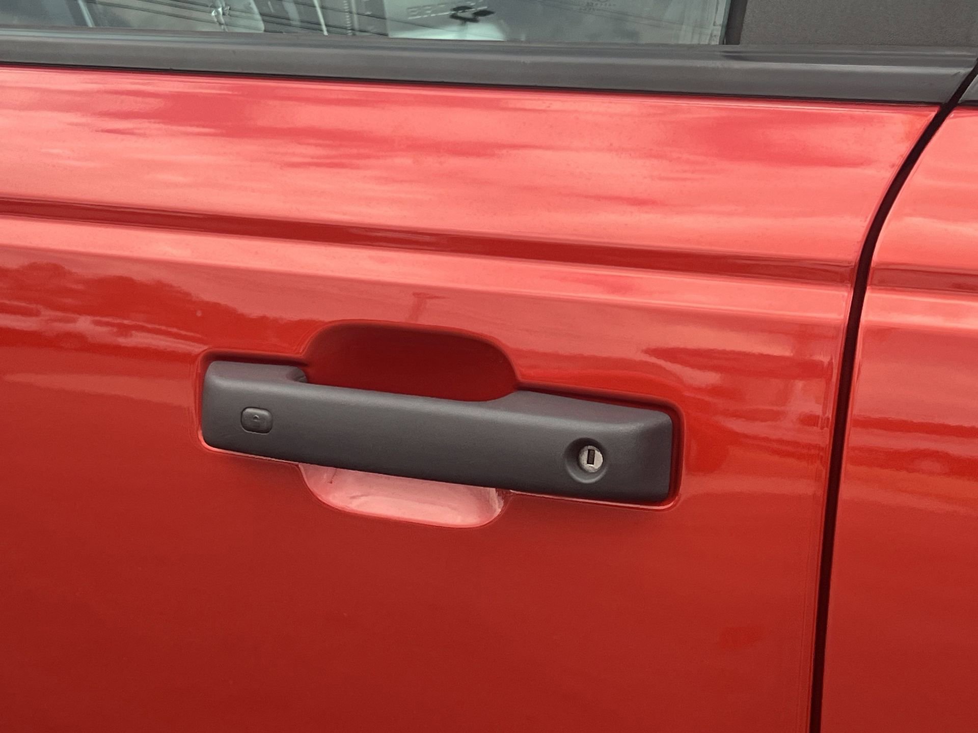 Certified 2023 Ford Bronco Black Diamond image 28