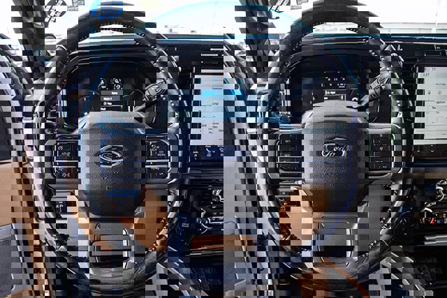 Used 2023 Ford F250 Lariat w/ Chrome Package image 8