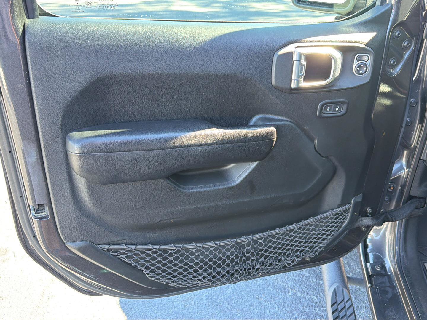Used 2019 Jeep Wrangler Unlimited Sport S AWD/4WD image 16