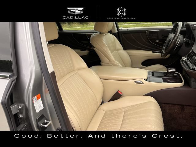 Used 2019 Lexus LS 500 w/ Interior Upgrade Package RWD image 24