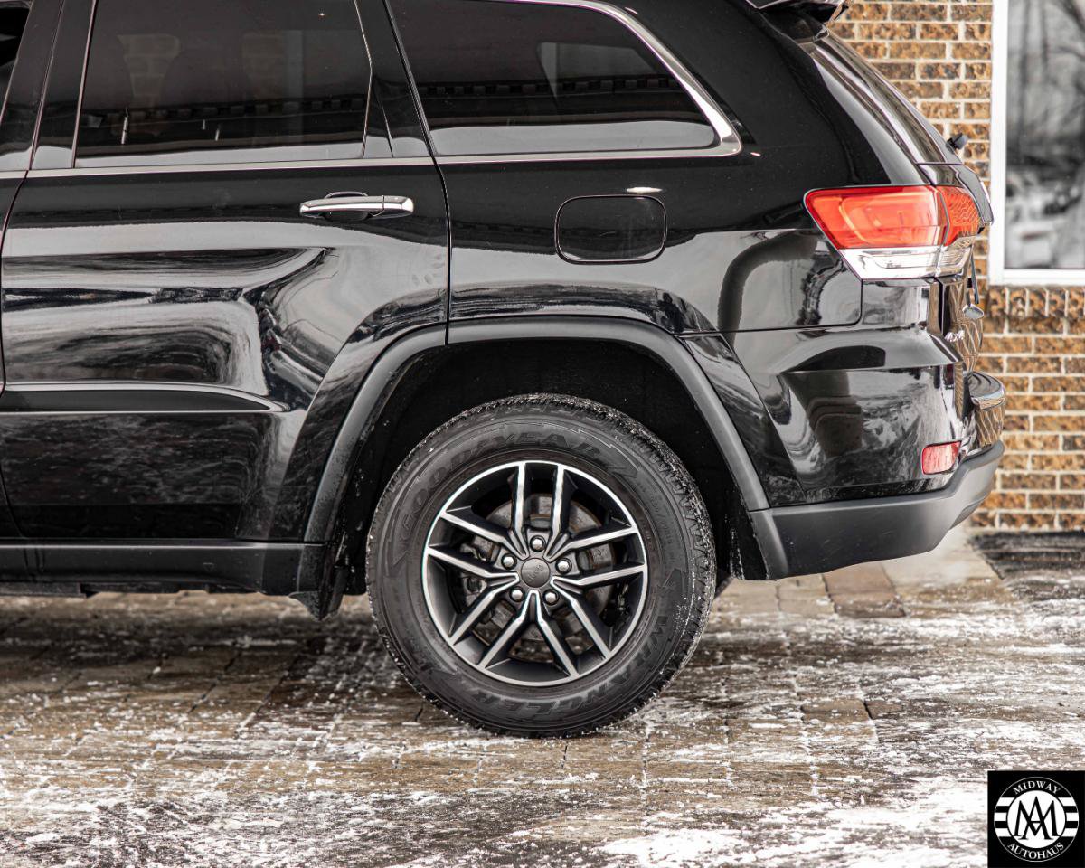 Used 2019 Jeep Grand Cherokee Limited AWD/4WD image 5