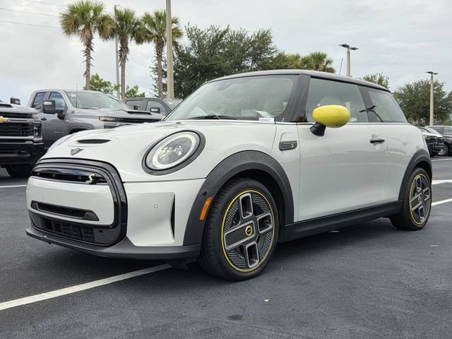 Used 2022 MINI Cooper SE FWD image 2