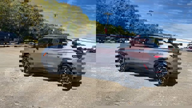 New 2026 Chevrolet Equinox EV LT image 6