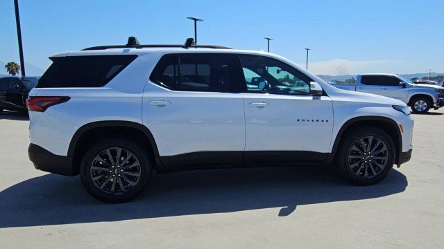 Used 2023 Chevrolet Traverse RS w/ LPO, Floor Liner Package FWD image 9