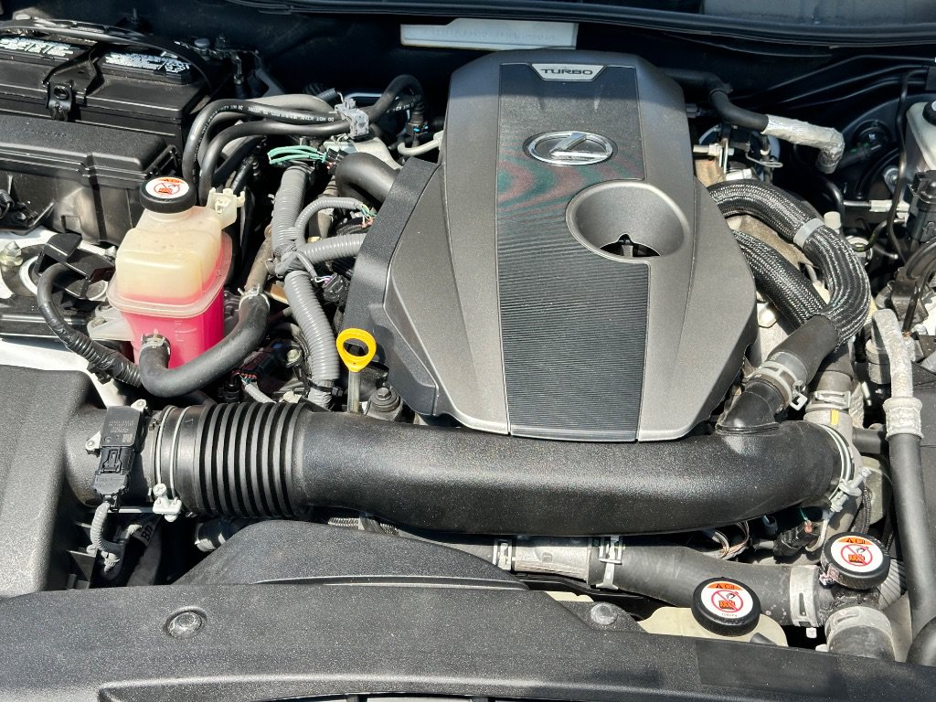 Used 2018 Lexus IS 300 F Sport w/ F Sport Package RWD image 14