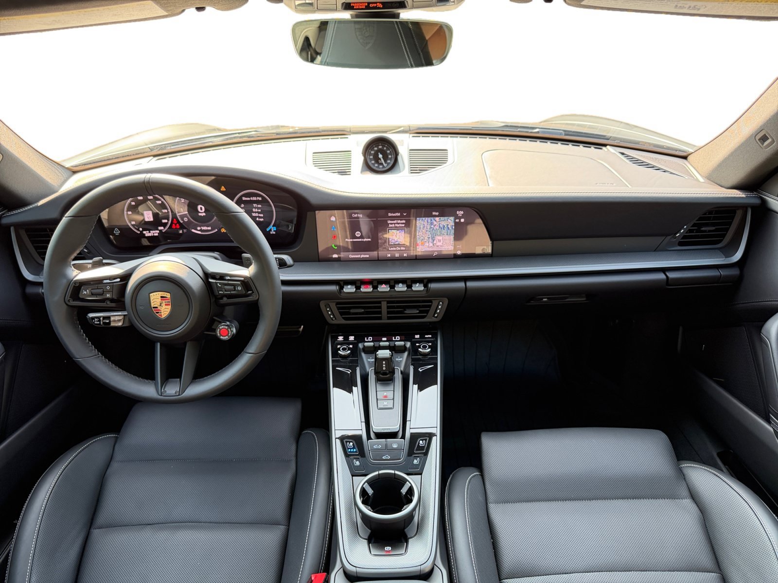 Used 2025 Porsche 911 Carrera S RWD image 17