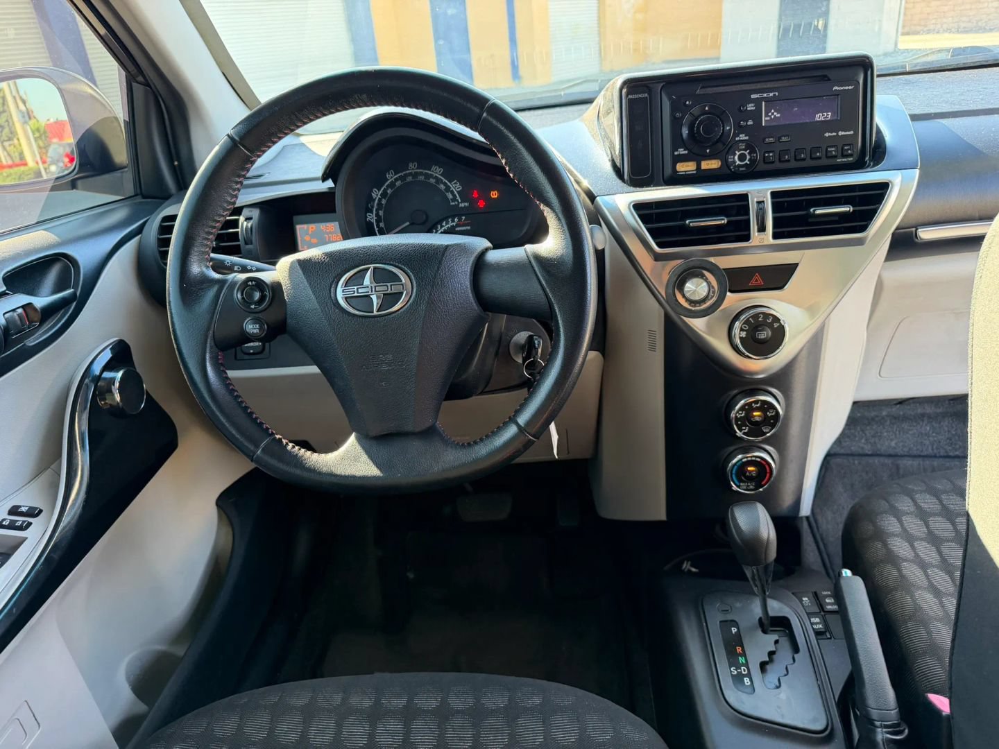 Used 2012 Scion iQ w/ Rear Speaker Pkg FWD image 17