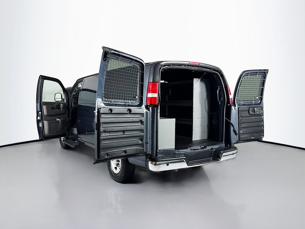 Used 2019 Chevrolet Express 2500 w/ Driver Convenience Package image 21