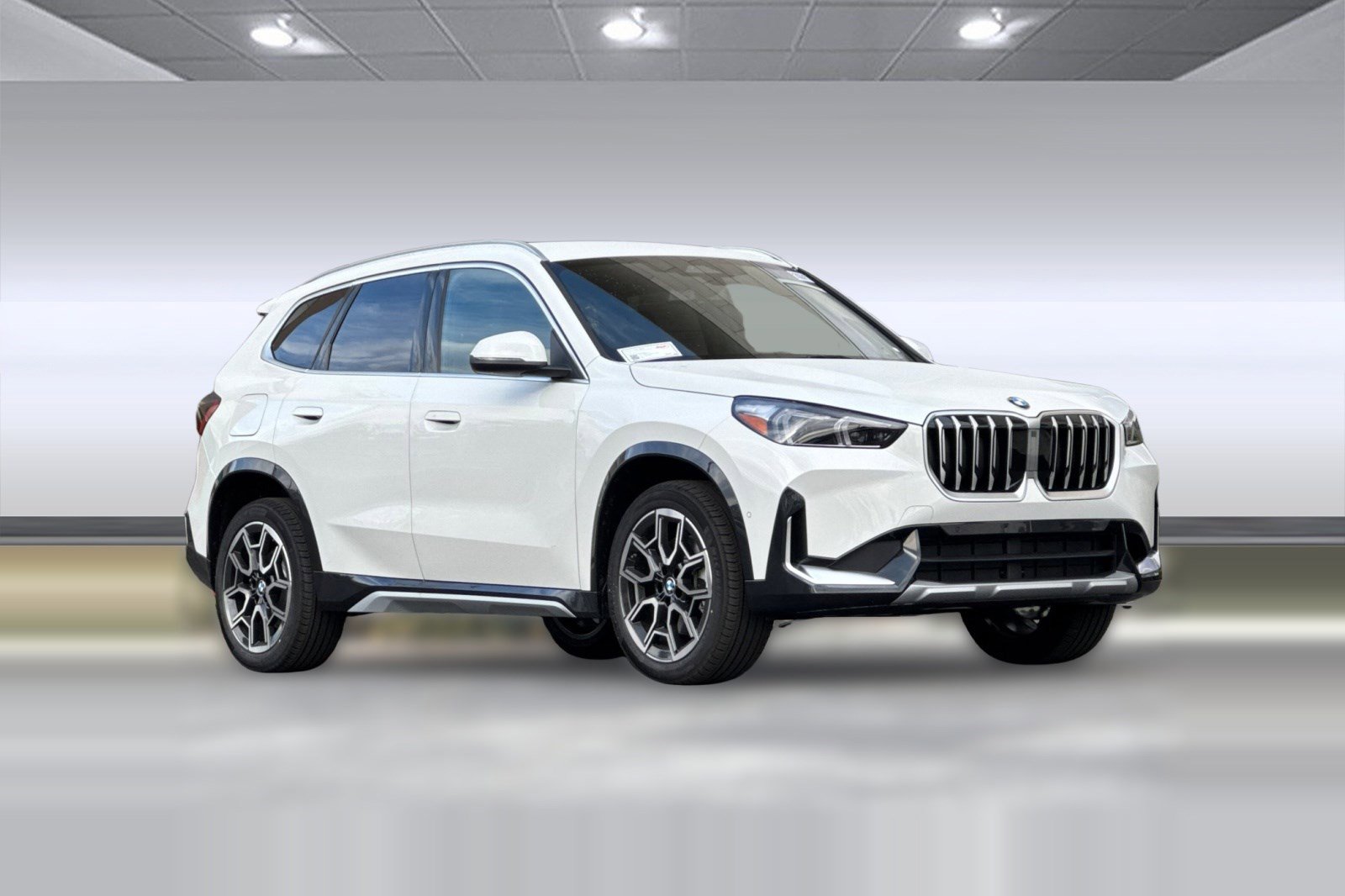 Used 2026 BMW X1 xDrive28i w/ Convenience Package AWD/4WD image 7