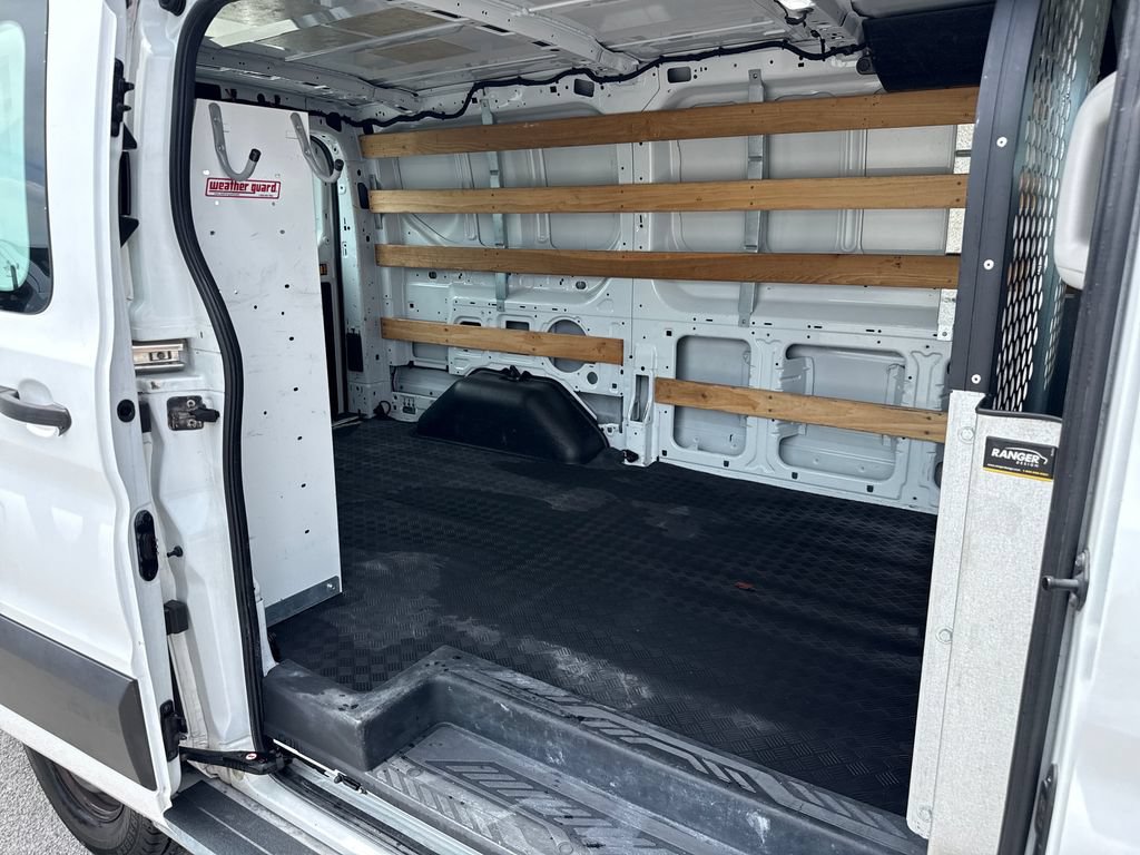 Used 2019 Ford Transit 250 130 Low Roof w/ Exterior Upgrade Package RWD image 23