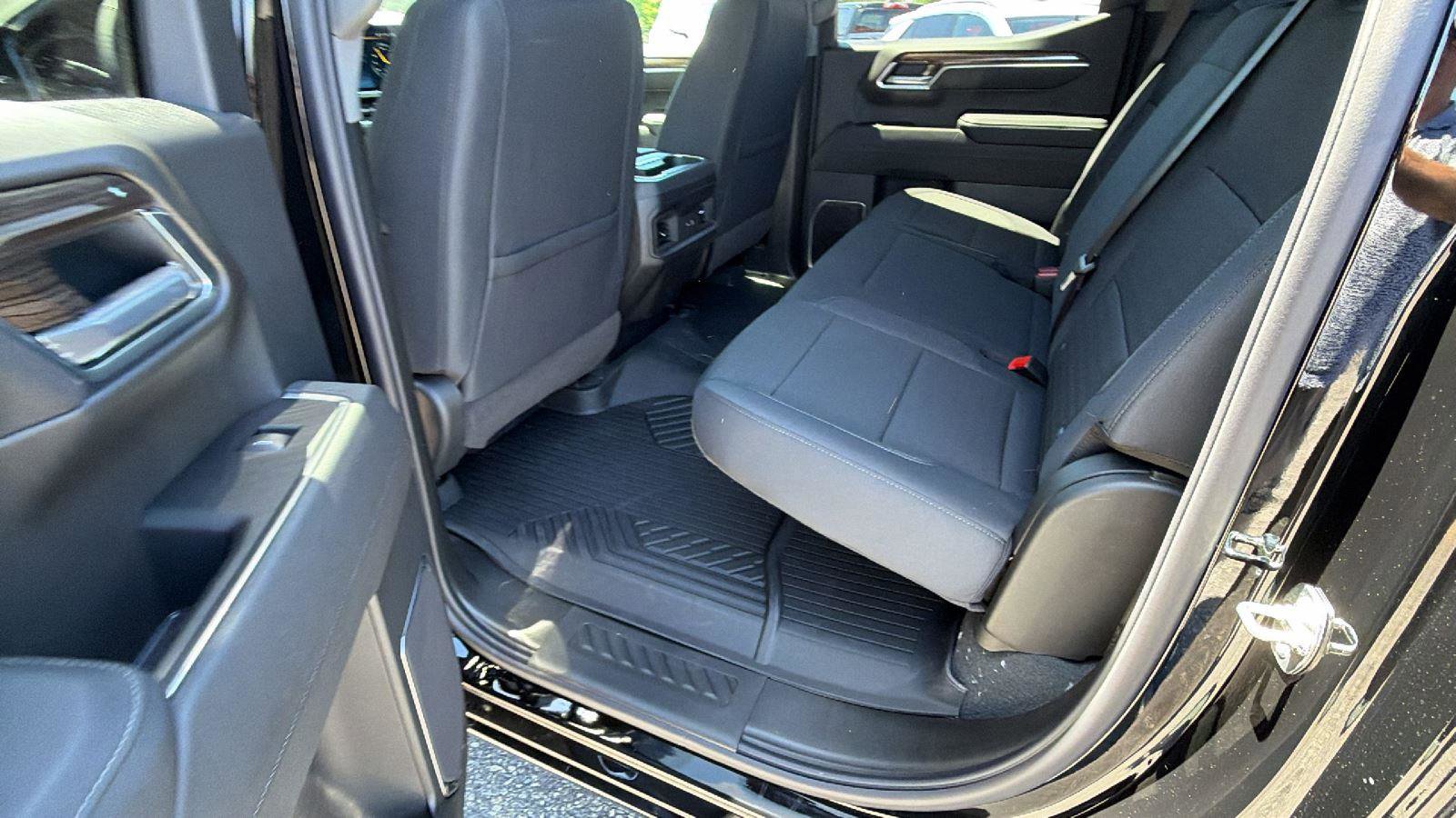 New 2026 Chevrolet Silverado 1500 LT AWD/4WD image 16