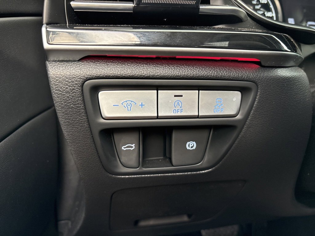 Used 2024 Genesis G80 2.5T image 18