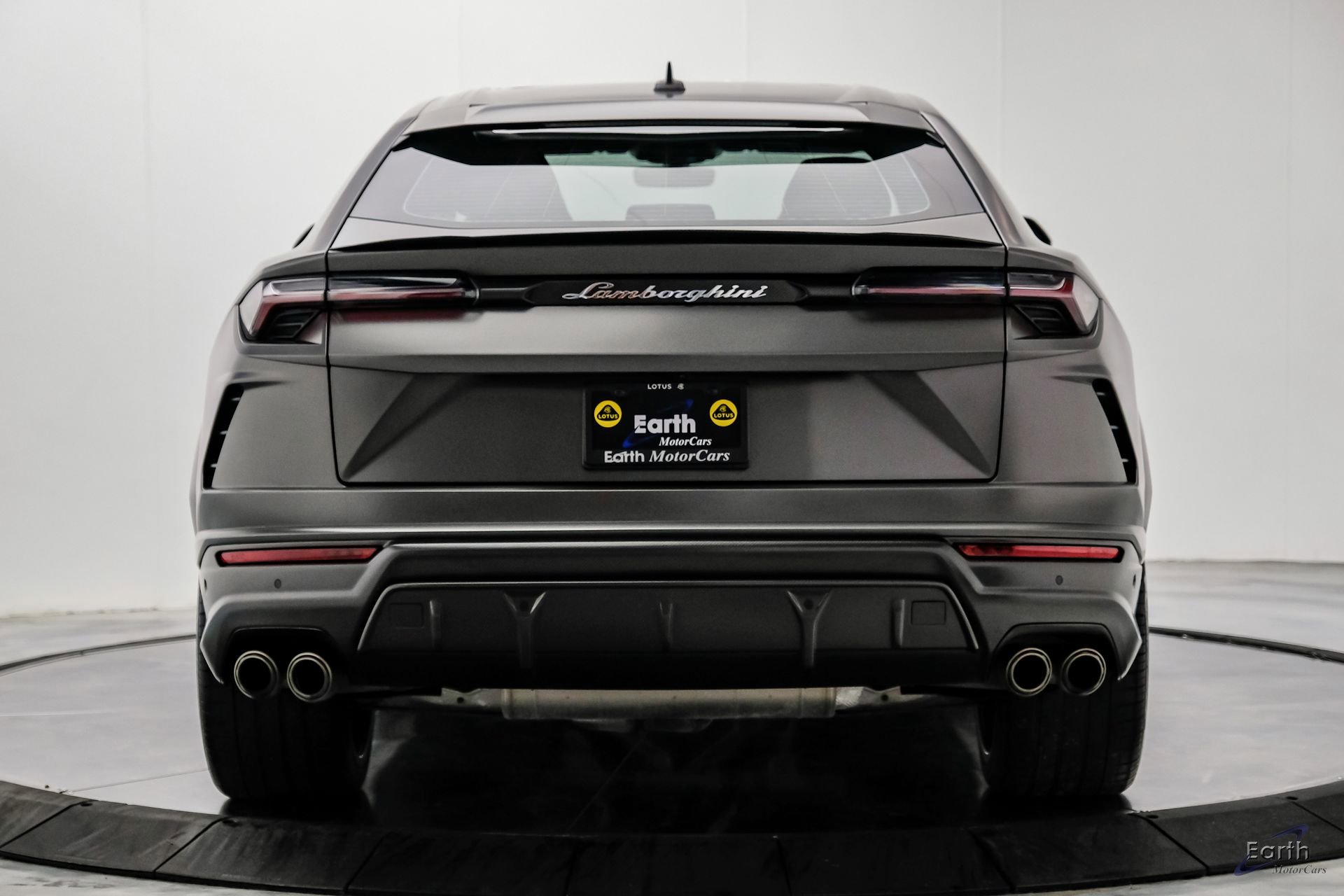 Used 2022 Lamborghini Urus AWD/4WD image 15
